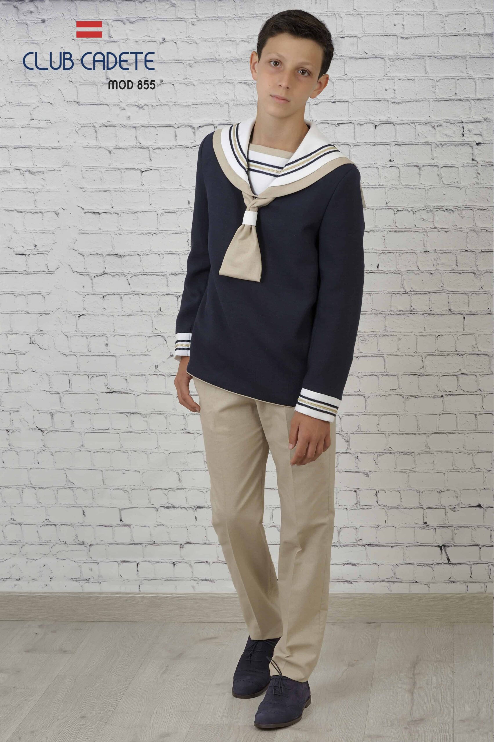 Traje de comunión niño modelo marinero azul marino